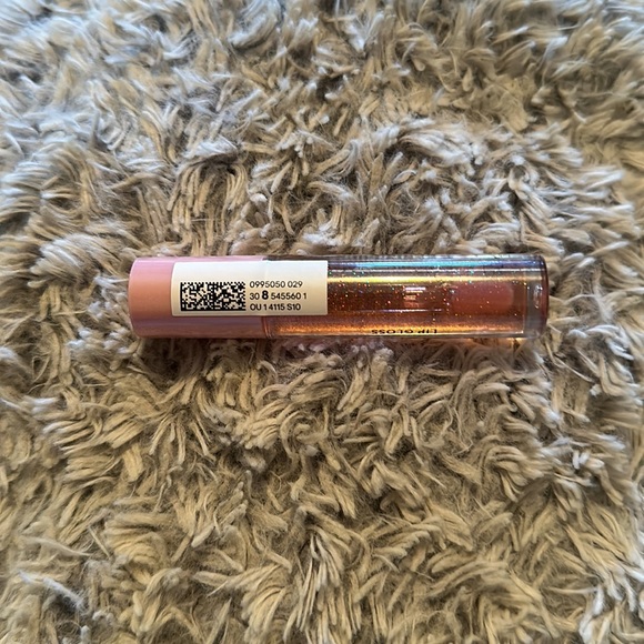 H & M lip gloss - Picture 2 of 2